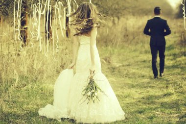 Düğün iki açık yürüyor