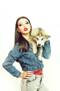 denim husky ile kız