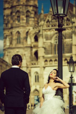 güzel gelin ve yakışıklı damat