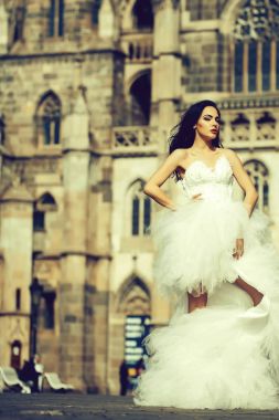 seksi kadının yanına kast Sarayı açık üzerinde düğün