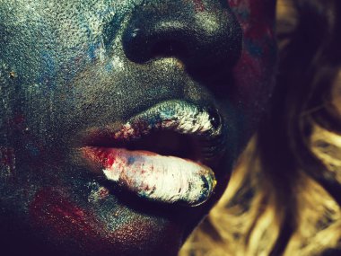 Kadın paited dudaklar