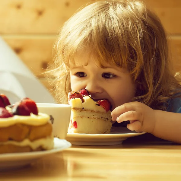 Cute Little Boy Child Long Blonde Hair Eating Tasty Creamy — Stock Photo, Image