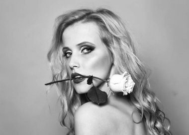 rose ile seksi kadın