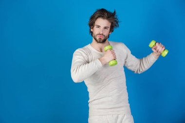 Sabah egzersiz ve sağlıklı yaşam tarzı.