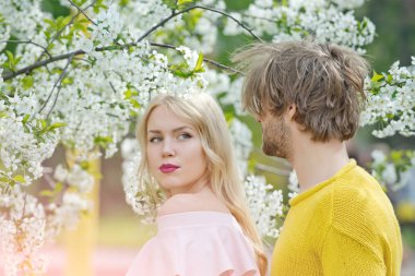 Erkek ve kadın Bahar, Paskalya.