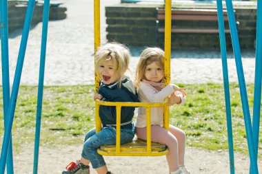 Bahçesi, oyun, eğlence