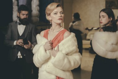 Satın alma, iş, Çantalar.