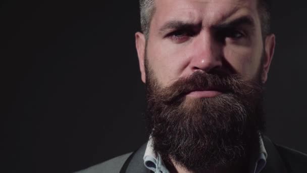 Handsome Young Bearded Businessman Classic Suit Adjusting His Jacket Bearded — Stock Video