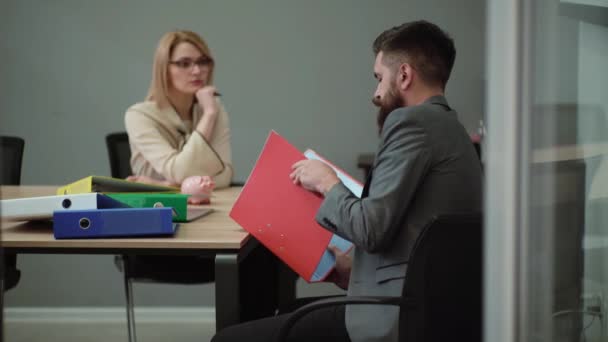 Office Flirt Attractive Woman Flirting Desk Her Coworker Office Play — Stock Video