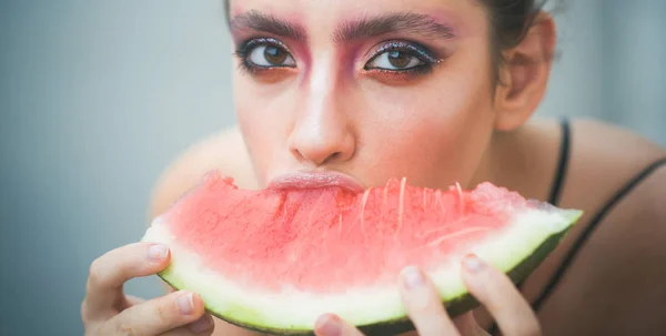 Beleza, olhar, visagem — Fotografia de Stock