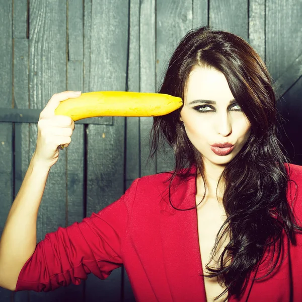 Flicka med banan — Stockfoto