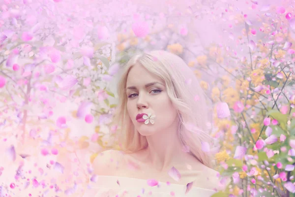 Girl with sacura tree. Cherry tree. — Stock Photo, Image