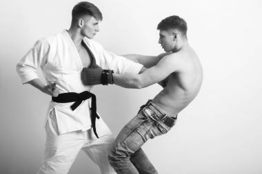 Spor ve Rekreasyon, iş ve eğitim, savaş sanatı ve ener