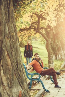 Telefondaki adam görüşmeler