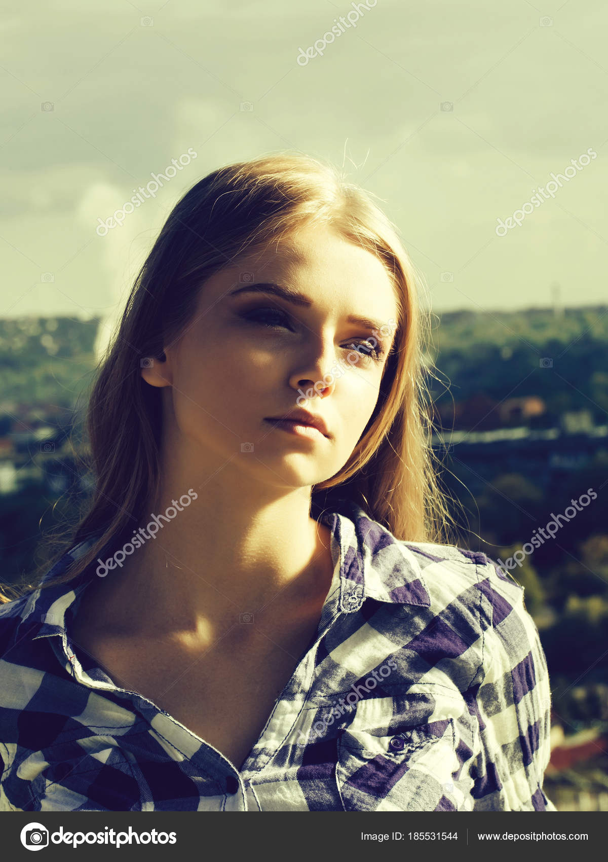 Pretty Girl With Blond Hair Stock Photo C Tverdohlib Com 185531544
