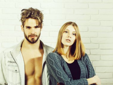 Yakışıklı ve güzel kız