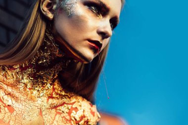 Cadılar Bayramı kadın vampir yaratıcı sanat ile makyaj