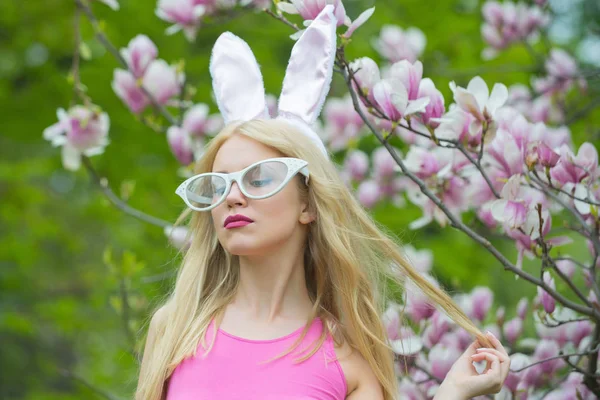 Schoonheid, jeugd en frisheid in de lente, Pasen. — Stockfoto