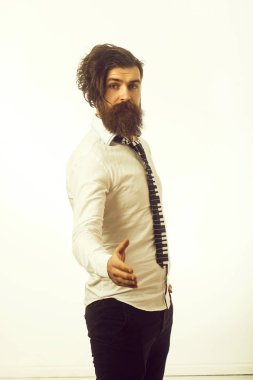 Adam uzun sakal ve bıyık yüz