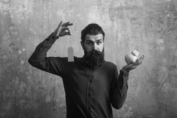 Hombre con barba en cara triste . —  Fotos de Stock