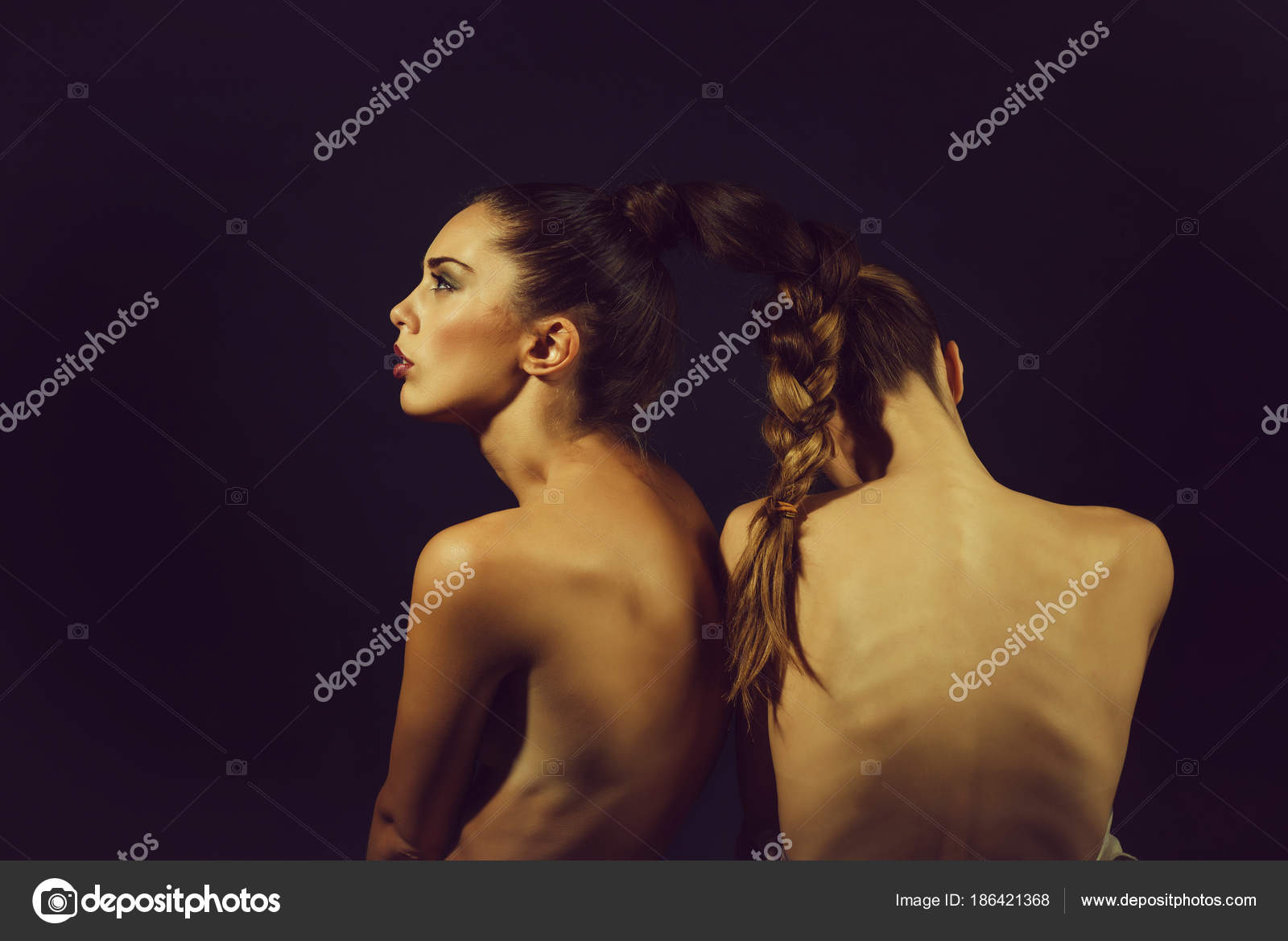 γυμνή γυναίκα μοντέλα ασιατικό ξύρισμα μουνί