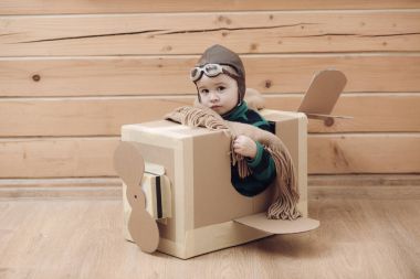 Hava posta teslimi, uçak İnşaat.