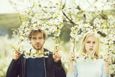 Erkek ve kadın bahar.