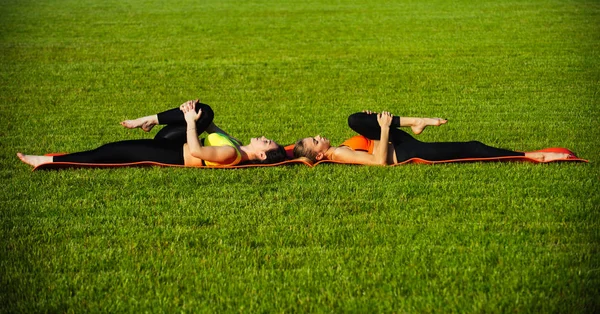 Pilates ženy ško — Stock fotografie