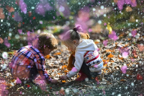 Valentinky den pozadí. Šťastný jarní náladu. Obloha, šťastný, den koncepce. — Stock fotografie