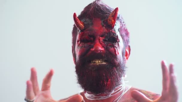 Portrét ďábla upír. Halloween monster červený ďábel. Krampus. Vánoční devils. Halloween.