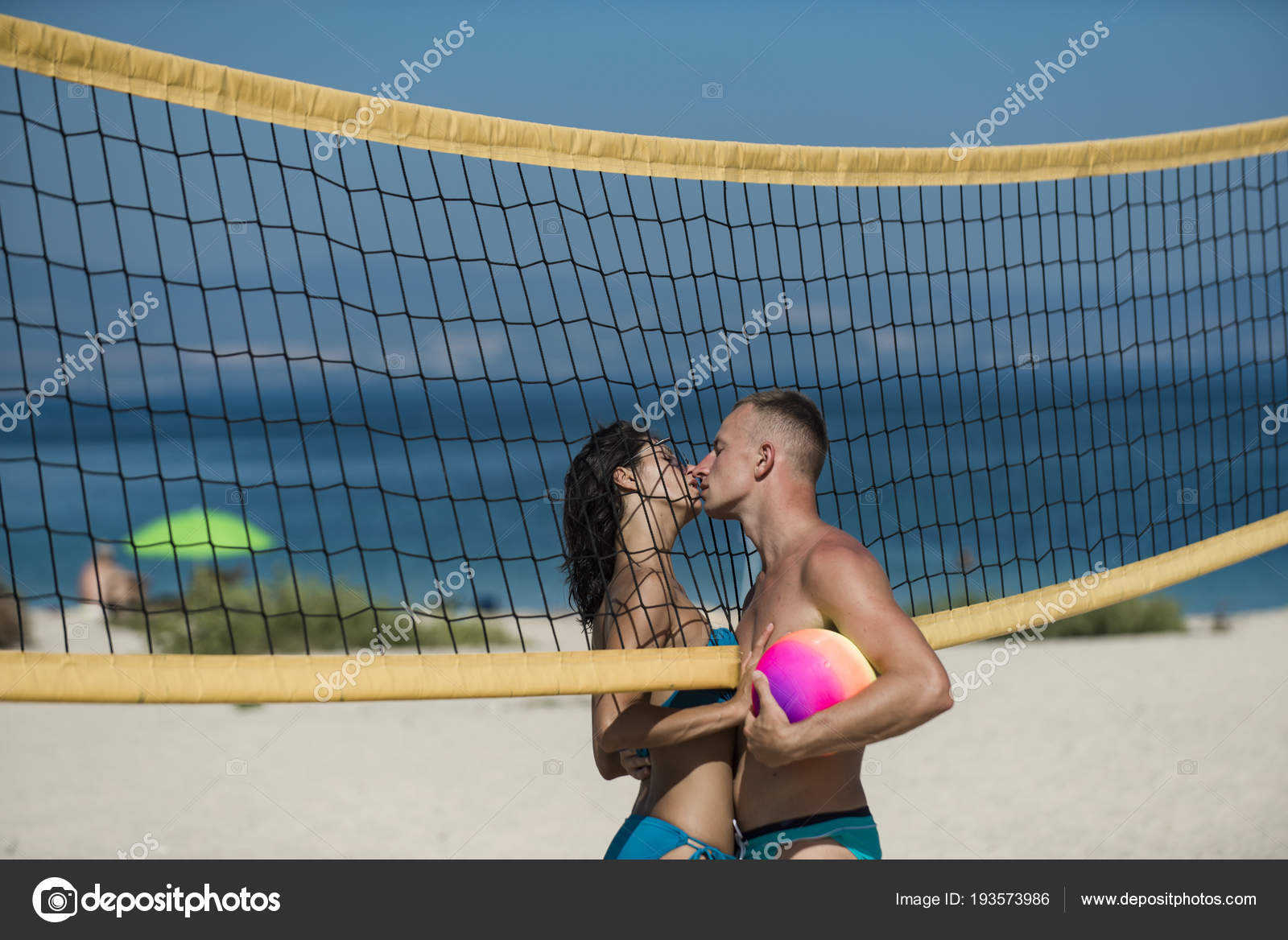 flirting games at the beach free full version full flirting games at the beach free full version full