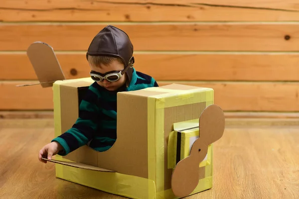 Kid, pilot school, innovation. — Stock Photo © Tverdohlib.com #188053604