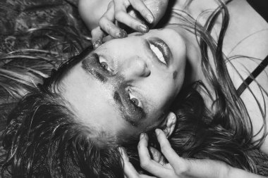 Tatil glitter makyaj moda güzel kızla