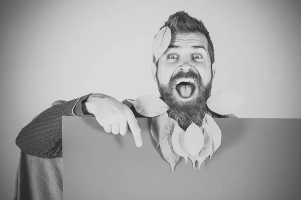 Lässt Bart beim Friseur und Friseur. — Stockfoto