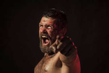 Kanlı sakallı, kızgın yüz noktası parmak