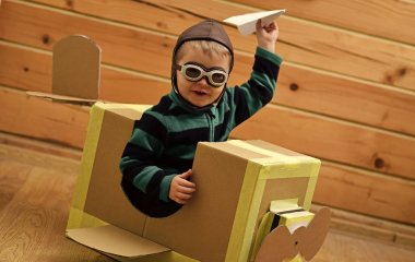 Hava posta teslimi, uçak İnşaat.