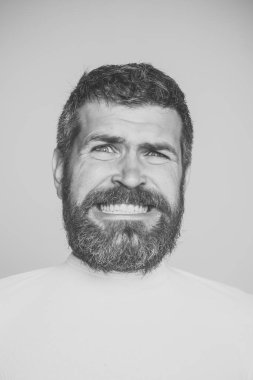 Hipster korkmuş yüz.