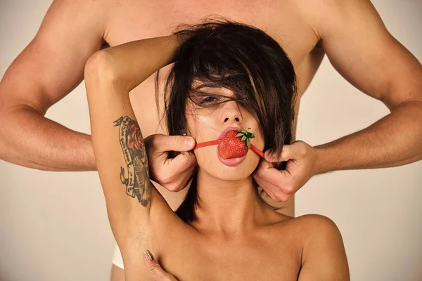 Man dominating woman, oral sex, temptation. — Stock Photo, Image