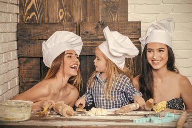 Ev yapımı pişirme ve pişirme