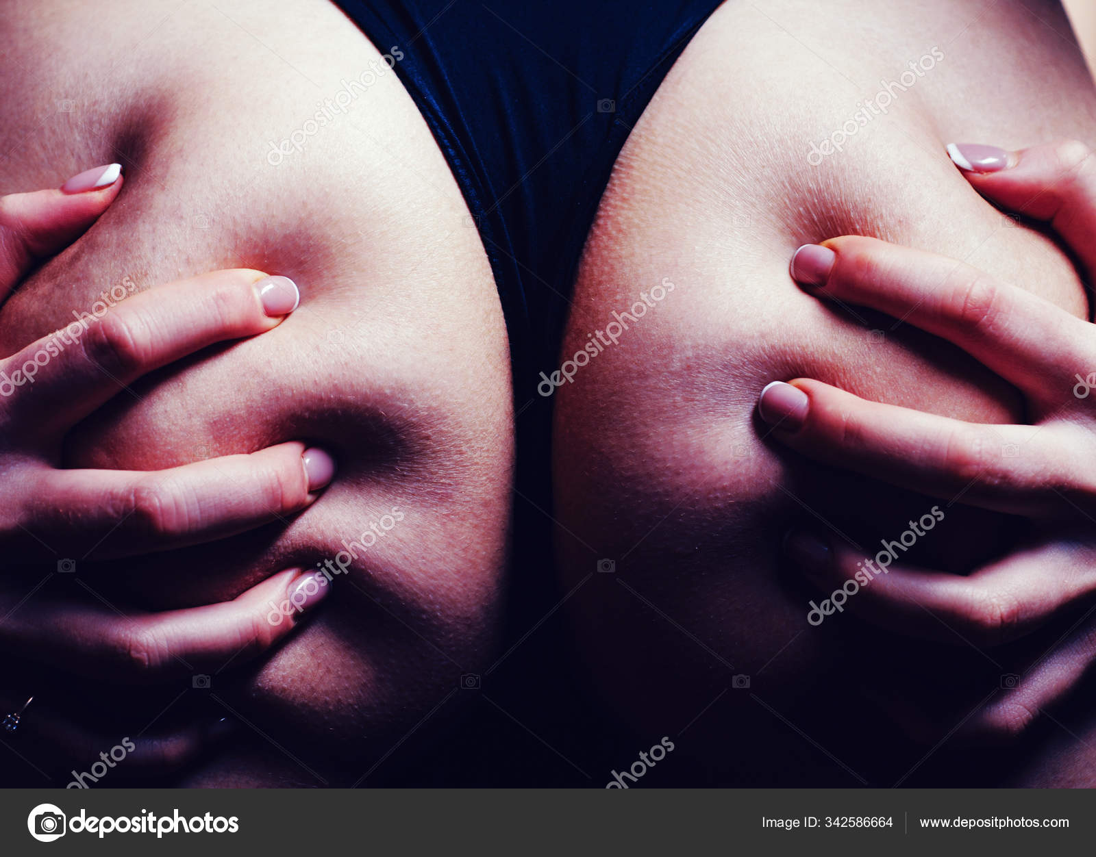 Қыздарға арналған сексуалды татуировкалар