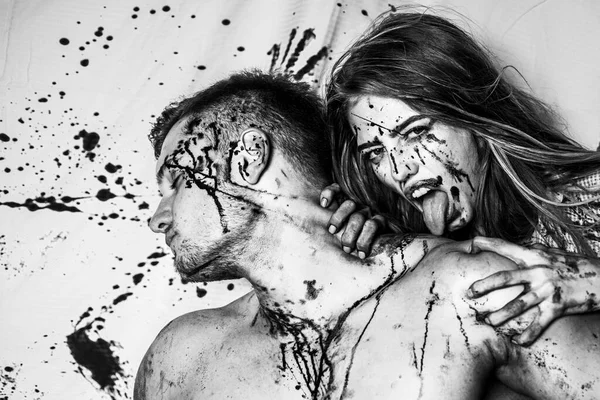Bloody halloween couple in love. — Stock Photo, Image