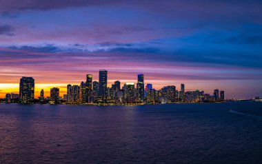 Miami Florida 'nın Skyline manzarası. Miami, Florida, ABD şehir merkezi silueti.
