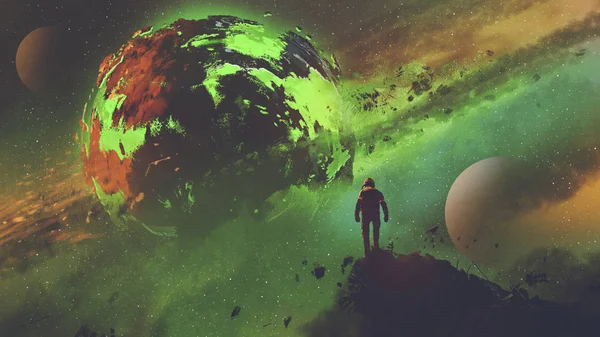 Concept Science Fiction Astronaute Debout Sur Énorme Rocher Regardant Planète Photos De Stock Libres De Droits