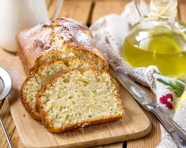 Sweet cottage cheese ricotta cake with olive oil — Stock Photo, Image