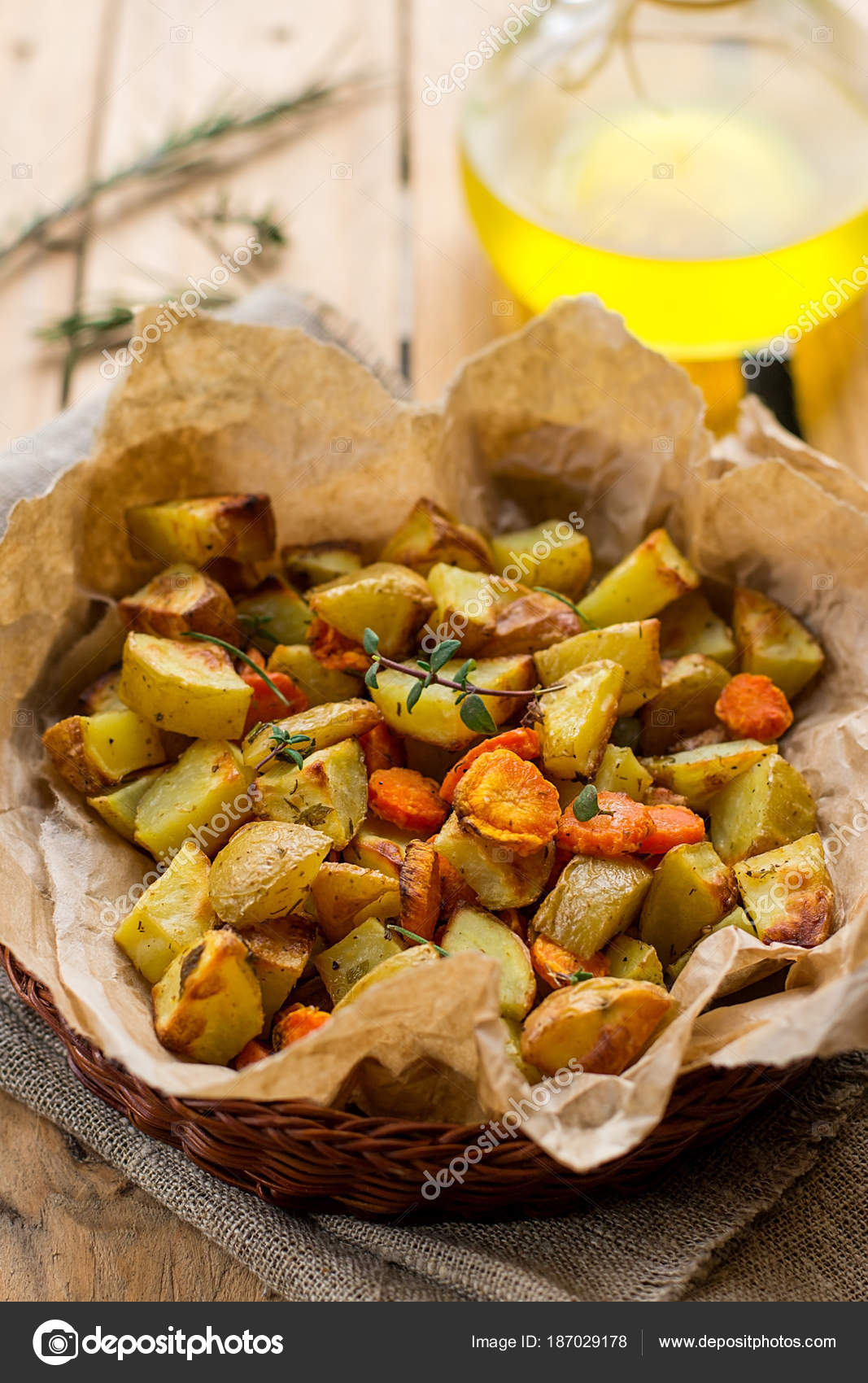 Potatoes Recipe Roasted Potatoes Rosemary Thyme Herb Roasted