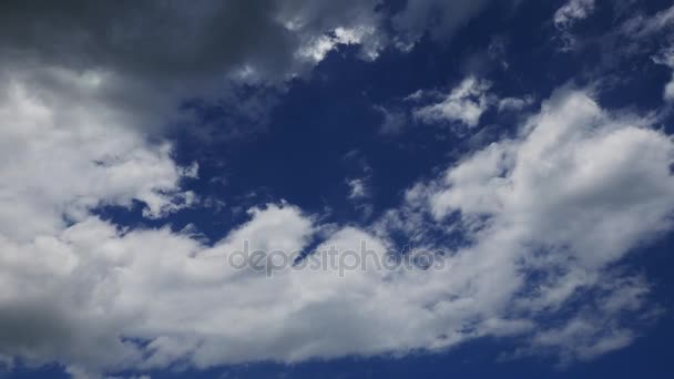 Video Lapso Tiempo Que Muestra Movimiento Transformación Las Nubes Cúmulos — Vídeos de Stock