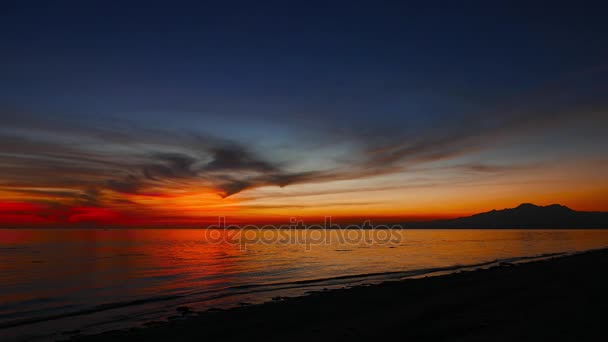 Kolorowe Sunset Wideo Wyspie Siquijor Słońce Jest Już Poniżej Horyzontu — Wideo stockowe