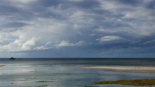 Bright Cloudy Morning Clip Siquijor Island White Sand Beaches Swallows — Stock Video