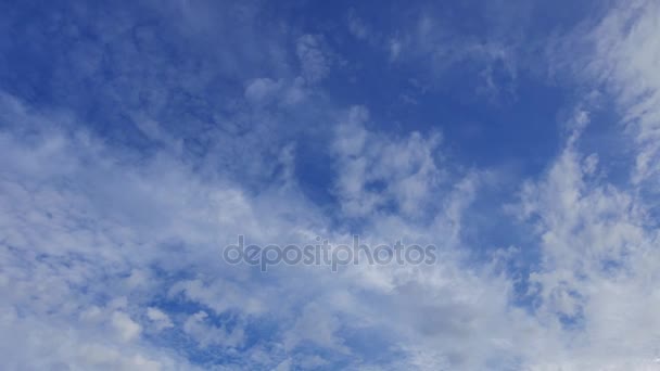 Vídeo Hiperlapso Câmera Panorâmica Nuvens Altocumulus — Vídeo de Stock