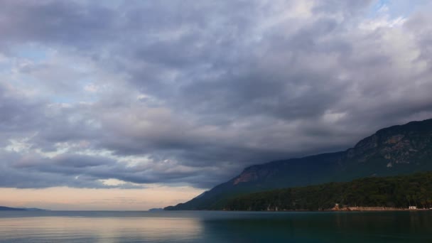 Utsikt Från Akyaka Strandlinje Gokovabukten Egeiska Havet Lugn Mulen Höstdag — Stockvideo